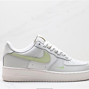 NIKE AIR FORCE 1‘07 LV8