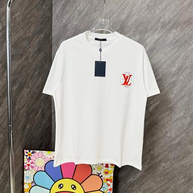 LouisVuitton   2025夏季新款短袖T恤 尺寸偏大