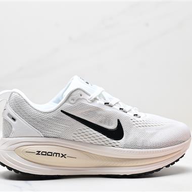 Nike VOMERO 18  舒適減震防滑 低幫跑步鞋