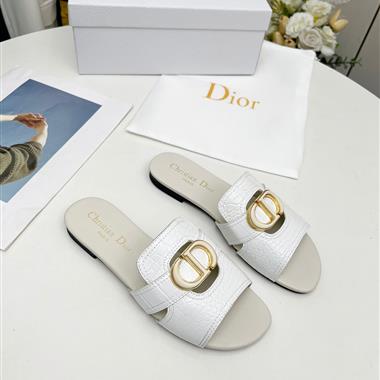 DIOR   2025新款女生休閒時尚鞋子