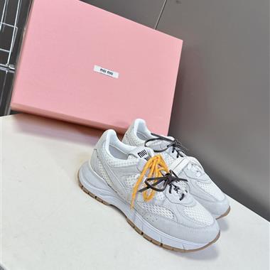 MIUMIU   2025新款女生休閒時尚鞋子