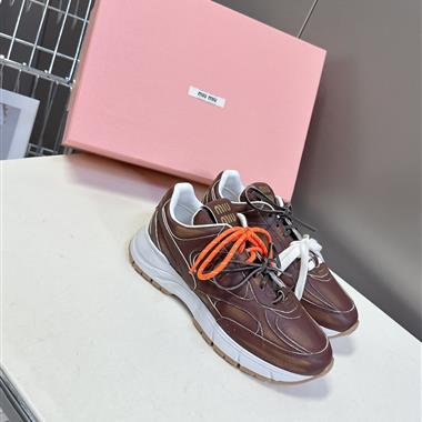 MIUMIU   2025新款女生休閒時尚鞋子