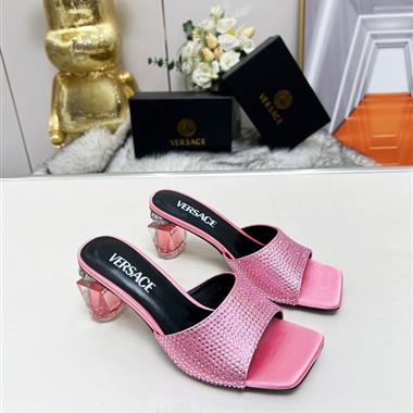 VERSACE   2025新款女生休閒時尚鞋子