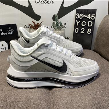 Nike PEGASUS PREMIUM 科技感專業跑步鞋