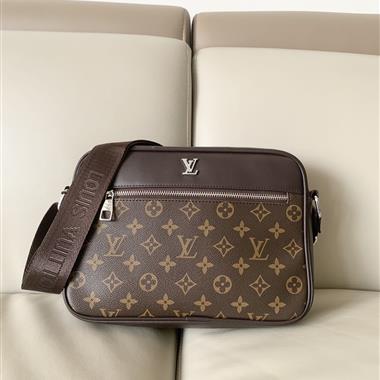 LOUIS VUITTON    2025新款男生時尚包包  尺寸：27-19-7CM