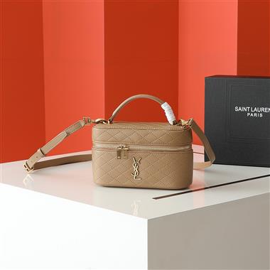 YSL   2025新款女生時尚包包   尺寸：18*11*6.5CM
