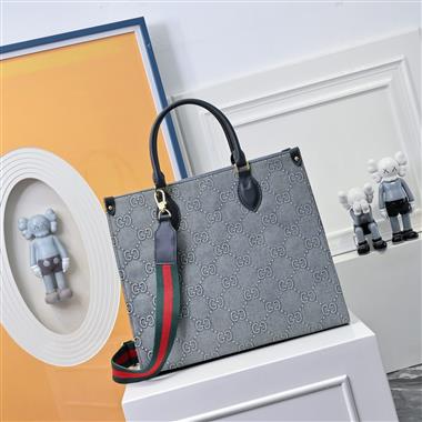 GUCCI  2025新款女生時尚包包   尺寸：35*30CM