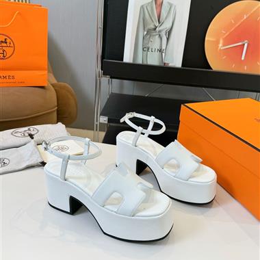 HERMES   2025新款女生休閒時尚鞋子