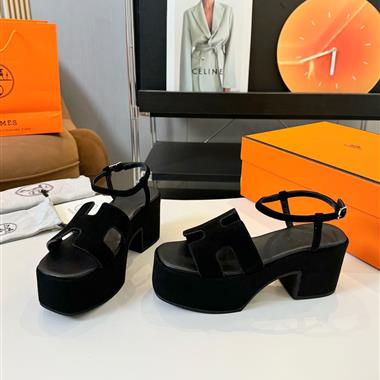 HERMES   2025新款女生休閒時尚鞋子