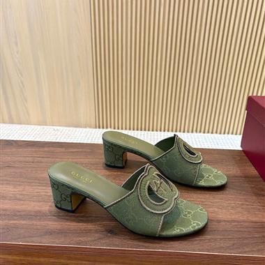 GUCCI   2025新款女生休閒時尚鞋子