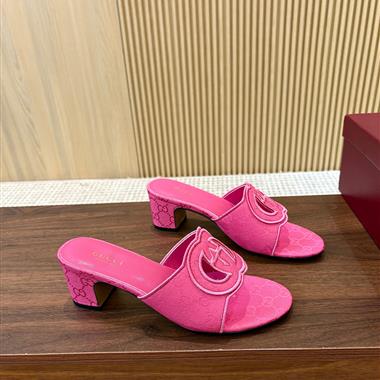 GUCCI   2025新款女生休閒時尚鞋子