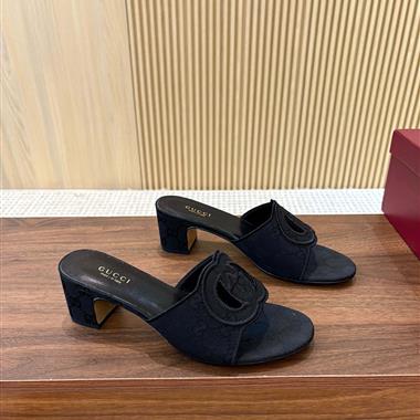 GUCCI   2025新款女生休閒時尚鞋子