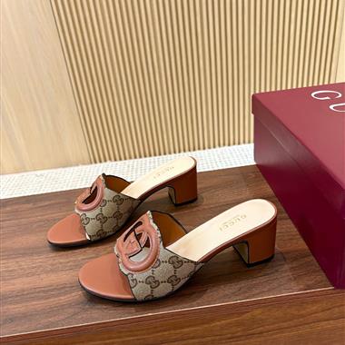 GUCCI   2025新款女生休閒時尚鞋子