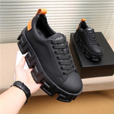 VERSACE   2025新款男生休閒時尚鞋子
