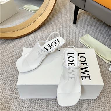 LOEWE  2025新款女生休閒時尚鞋子