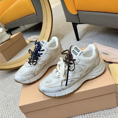 MIUMIU   2025新款女生休閒時尚鞋子