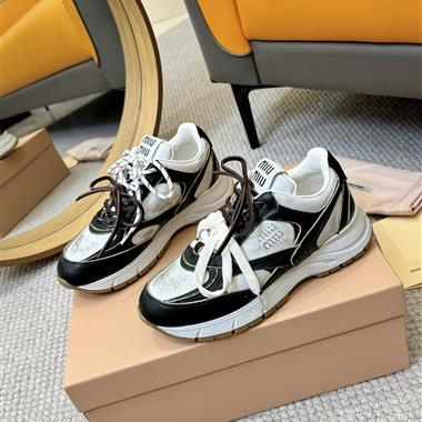 MIUMIU   2025新款女生休閒時尚鞋子