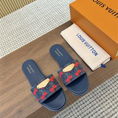 Louis Vuitton   2025新款女生休閒時尚鞋子