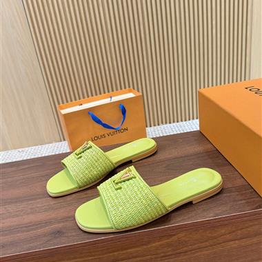 Louis Vuitton   2025新款女生休閒時尚鞋子
