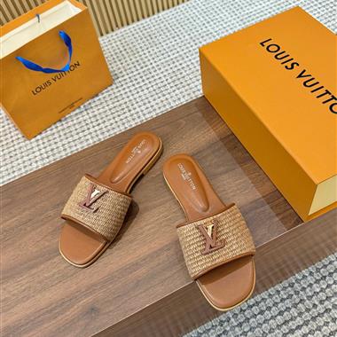 Louis Vuitton   2025新款女生休閒時尚鞋子