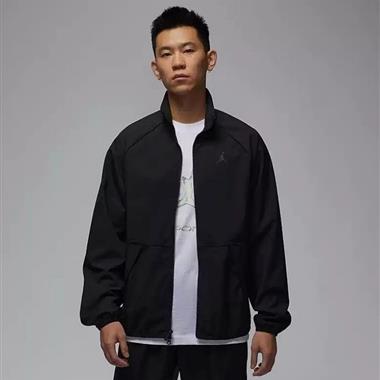 NIKE   2025夏季新款風衣夾克外套