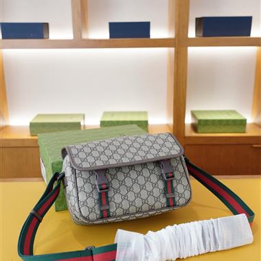 GUCCI   2025新款男生時尚包包 尺寸：28*20*10CM