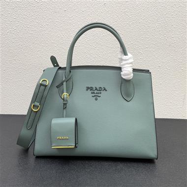 PRADA   2025新款女生時尚包包 尺寸：33*24*15CM