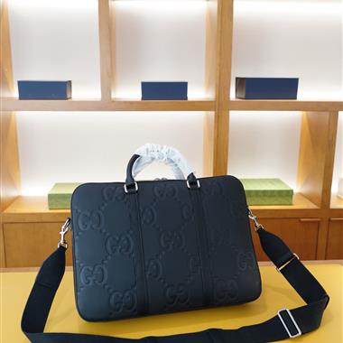 GUCCI   2025新款男生時尚包包 尺寸：38*28*6CM