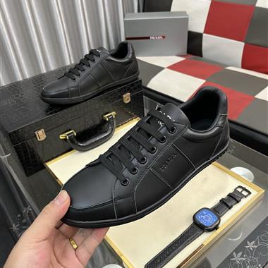 PRADA   2025新款男生休閒時尚鞋子