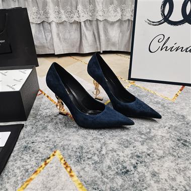YSL   2025新款女生休閒時尚鞋子
