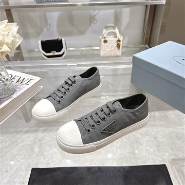PRADA   2025新款女生休閒時尚鞋子