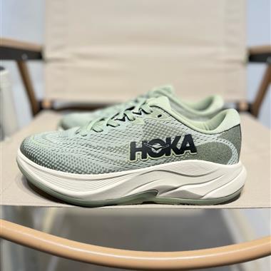 Hoka One One Rincon 4 休閑跑步鞋