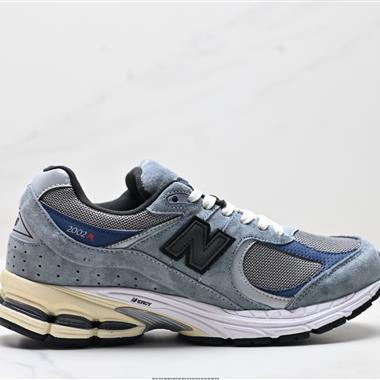 New Balance 2002R 