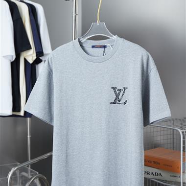 LouisVuitton   2025夏季新款短袖T恤  尺寸偏大