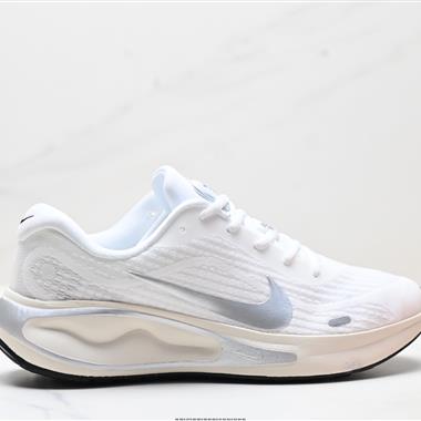 Nike Journey Run 跑步鞋 