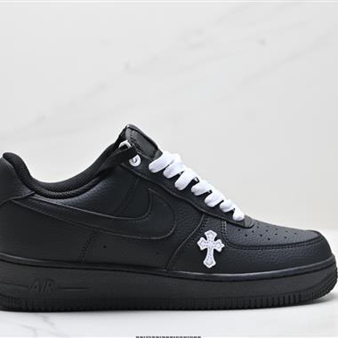 NIKE AIR FORCE 1‘07