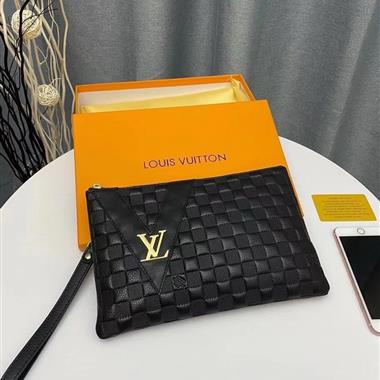 LOUIS VUITTON   2025新款男生時尚皮夾 尺寸：28-18CM