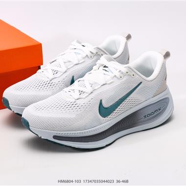 Nike VOMERO 18 舒適減震防滑 低幫跑步鞋