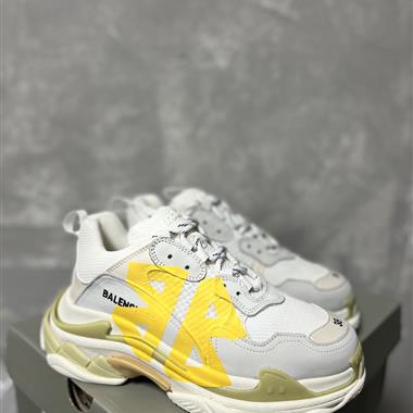 BALENCIAGA   2025新款女生休閒時尚鞋子