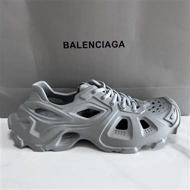 BALENCIAGA   2025新款女生休閒時尚鞋子