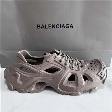 BALENCIAGA   2025新款女生休閒時尚鞋子