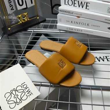 LOEWE   2025新款女生休閒時尚鞋子