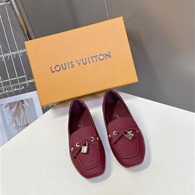 Louis Vuitton    2025新款女生休閒時尚鞋子