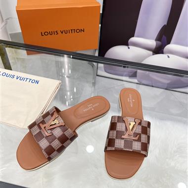 Louis Vuitton    2025新款女生休閒時尚鞋子