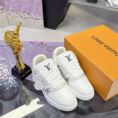 Louis Vuitton   2025新款男生休閒時尚鞋子
