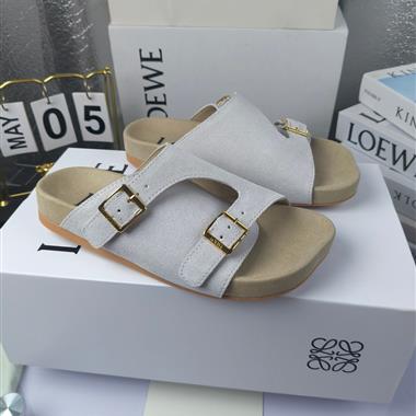 LOEWE   2025新款女生休閒時尚鞋子