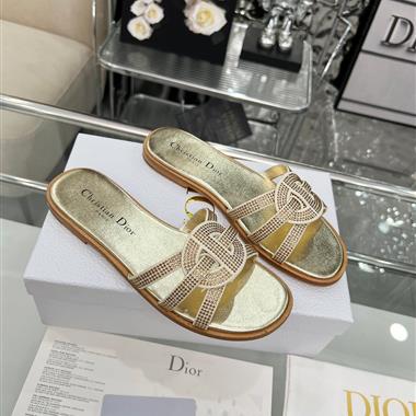 DIOR    2025新款女生休閒時尚鞋子