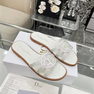 DIOR    2025新款女生休閒時尚鞋子