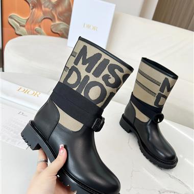 DIOR   2025新款女生休閒時尚鞋子