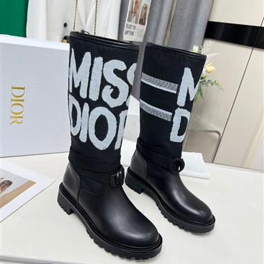 DIOR   2025新款女生休閒時尚鞋子